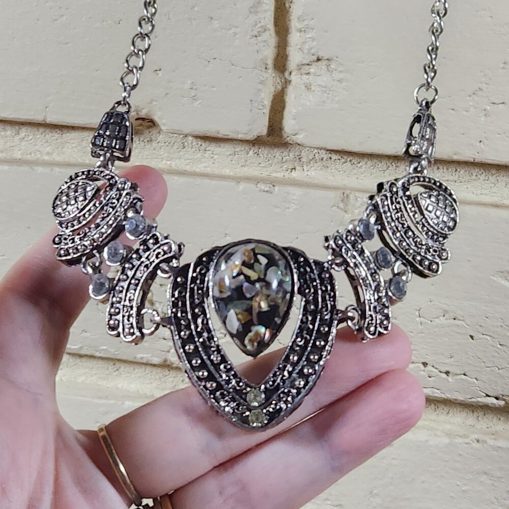 Vintage Womens Tibetan Bib Necklace Silver Chunky Heart Abalone